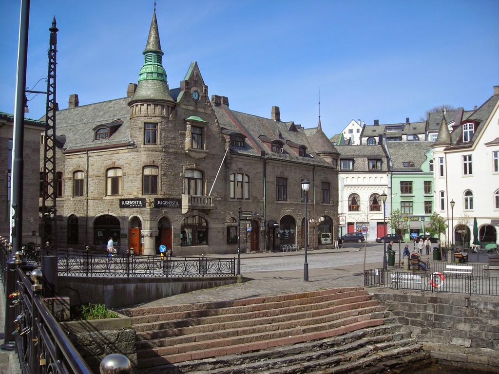 Aalesund Apartments - City Center מראה חיצוני תמונה
